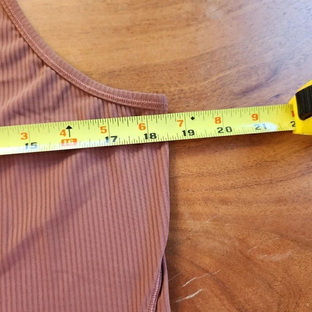 Lululemon Base Pace Ribbed Tank Top - Picture 5 of 5